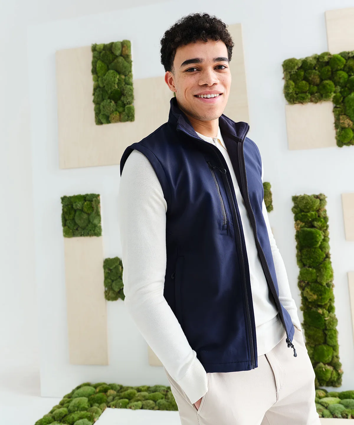 Black - Honestly Made recycled softshell bodywarmer
