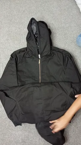 Carhartt Rework Style Hoodies 35 pcs