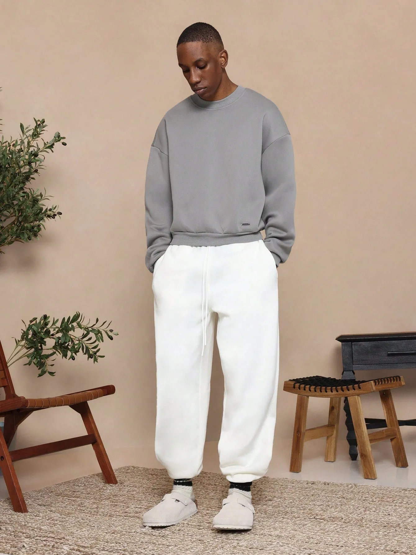 Crop Fit Crew Neck Heavyweight Essential Sweatshirt