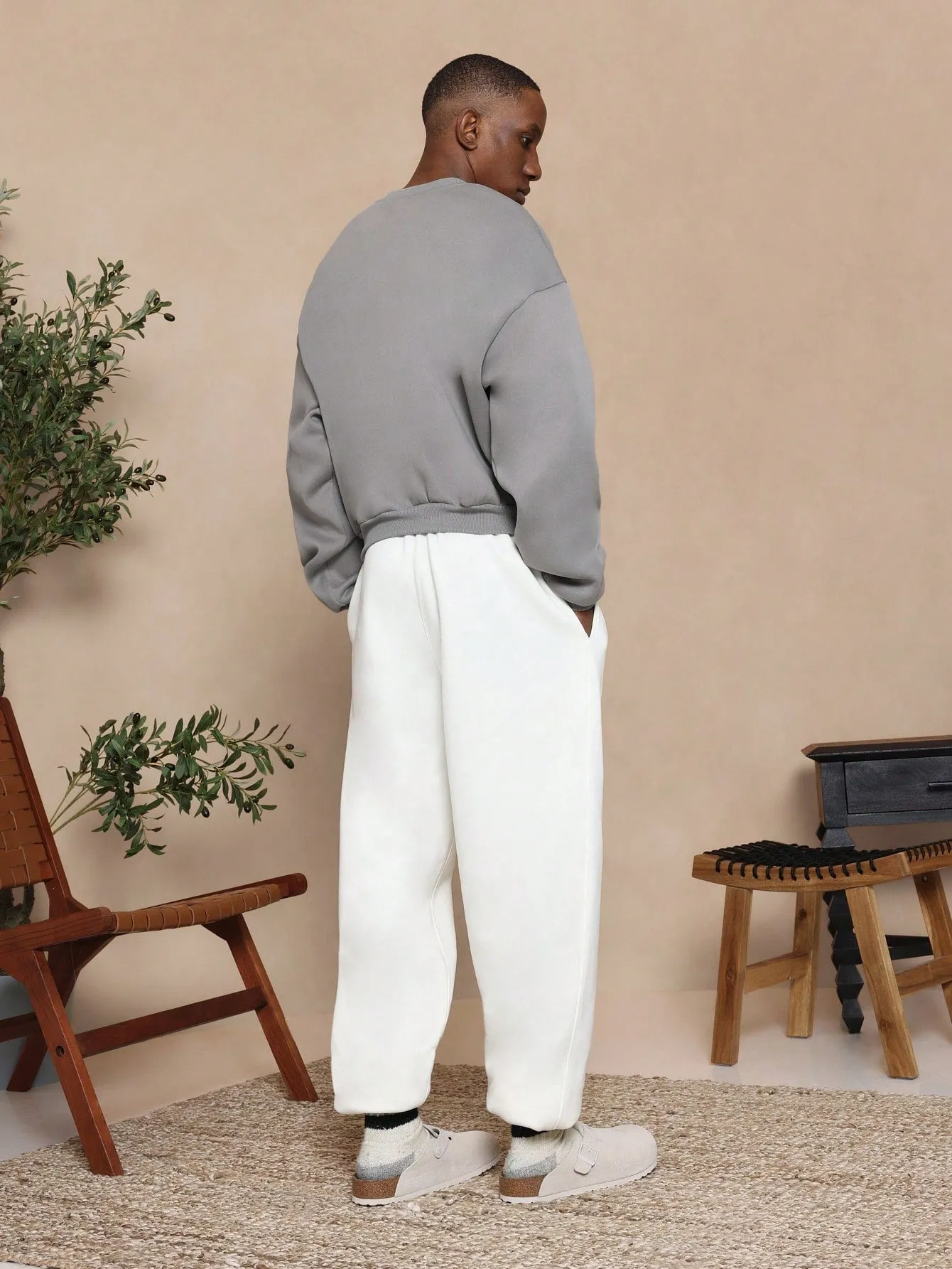 Crop Fit Crew Neck Heavyweight Essential Sweatshirt