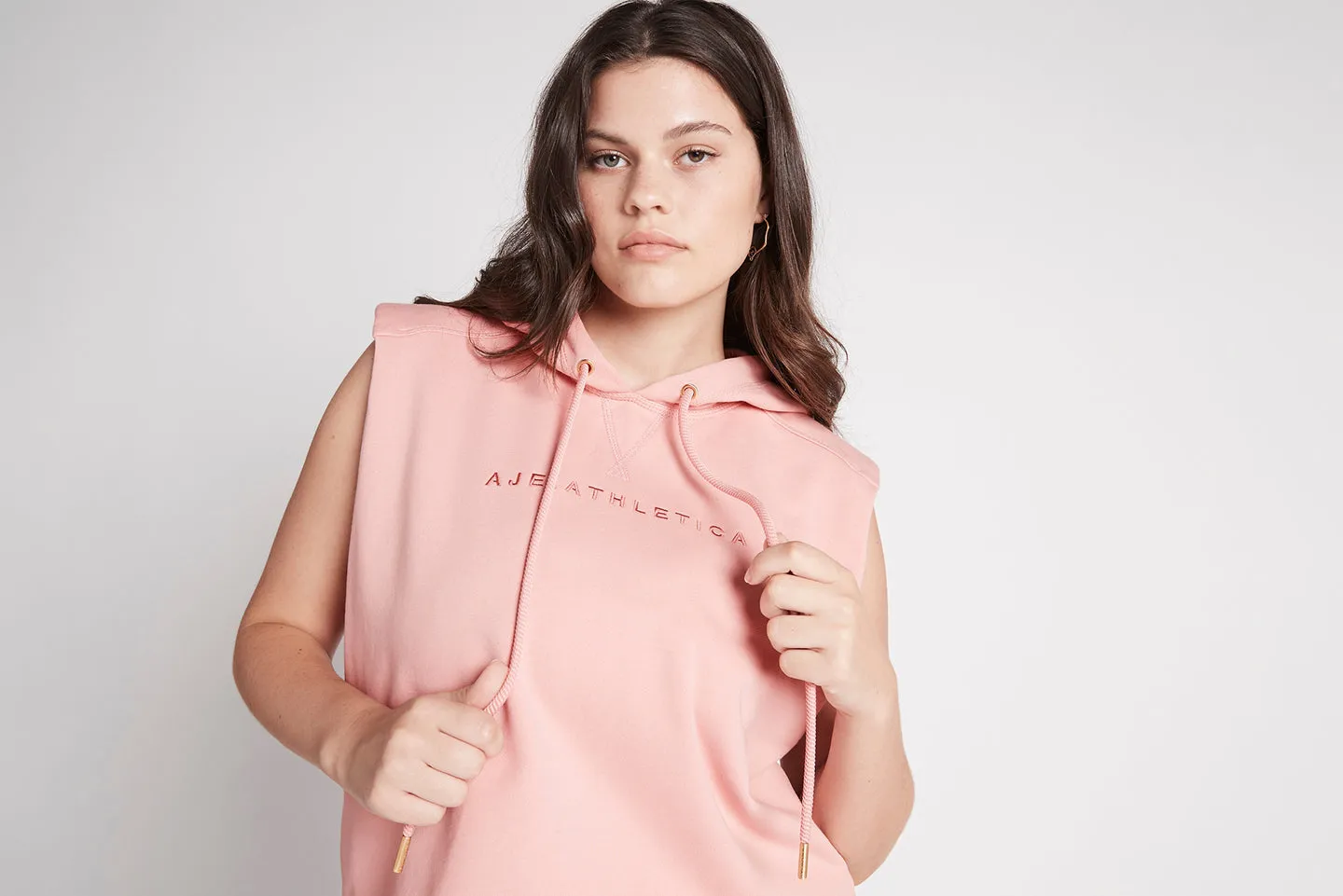 Cropped Established Short Sleeve Hoodie 402