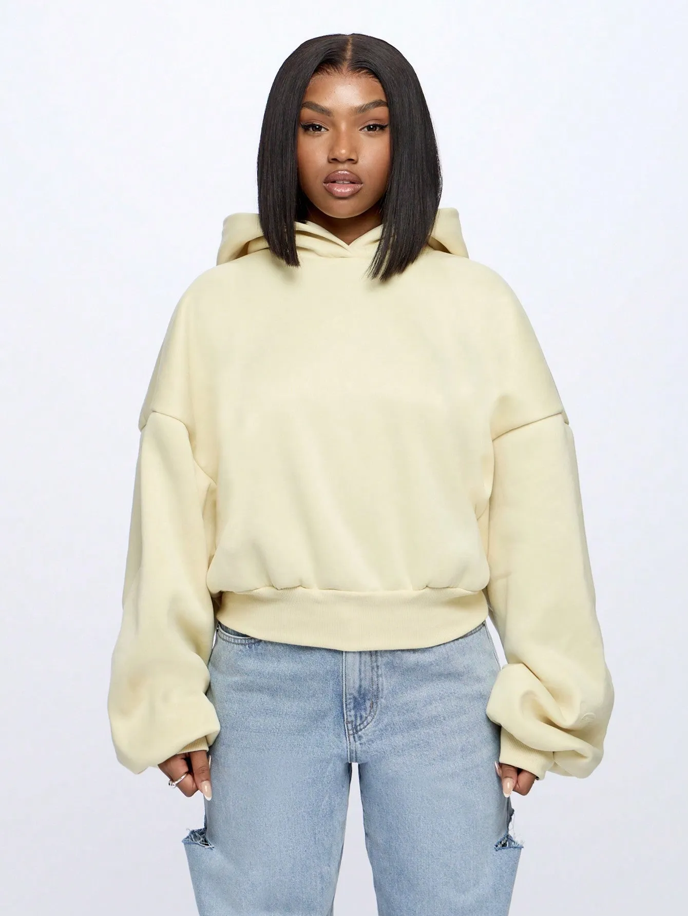 SUMWON WOMEN Oversized Cropped Hoodie With Embossed Logo