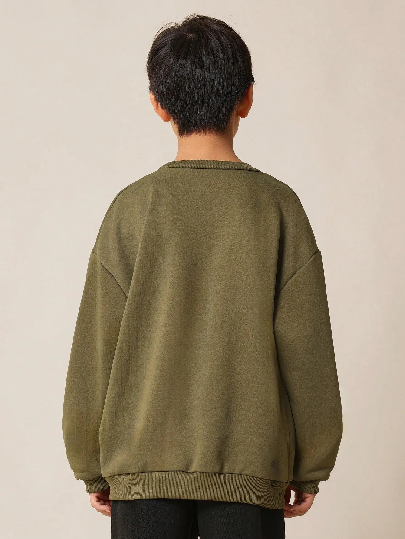 Tween Boys Relaxed Oversized Crew Neck Sweatshirt