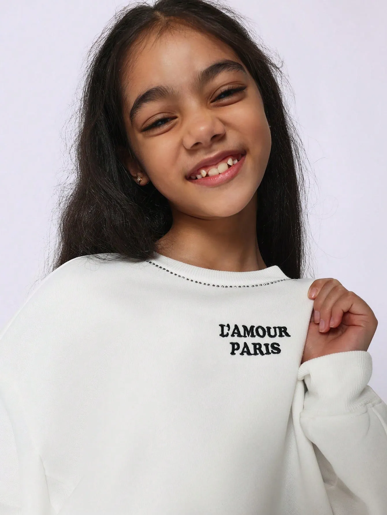 Tween Girls Comfy Regular Fit Diamonte L'Amour Sweatshirt