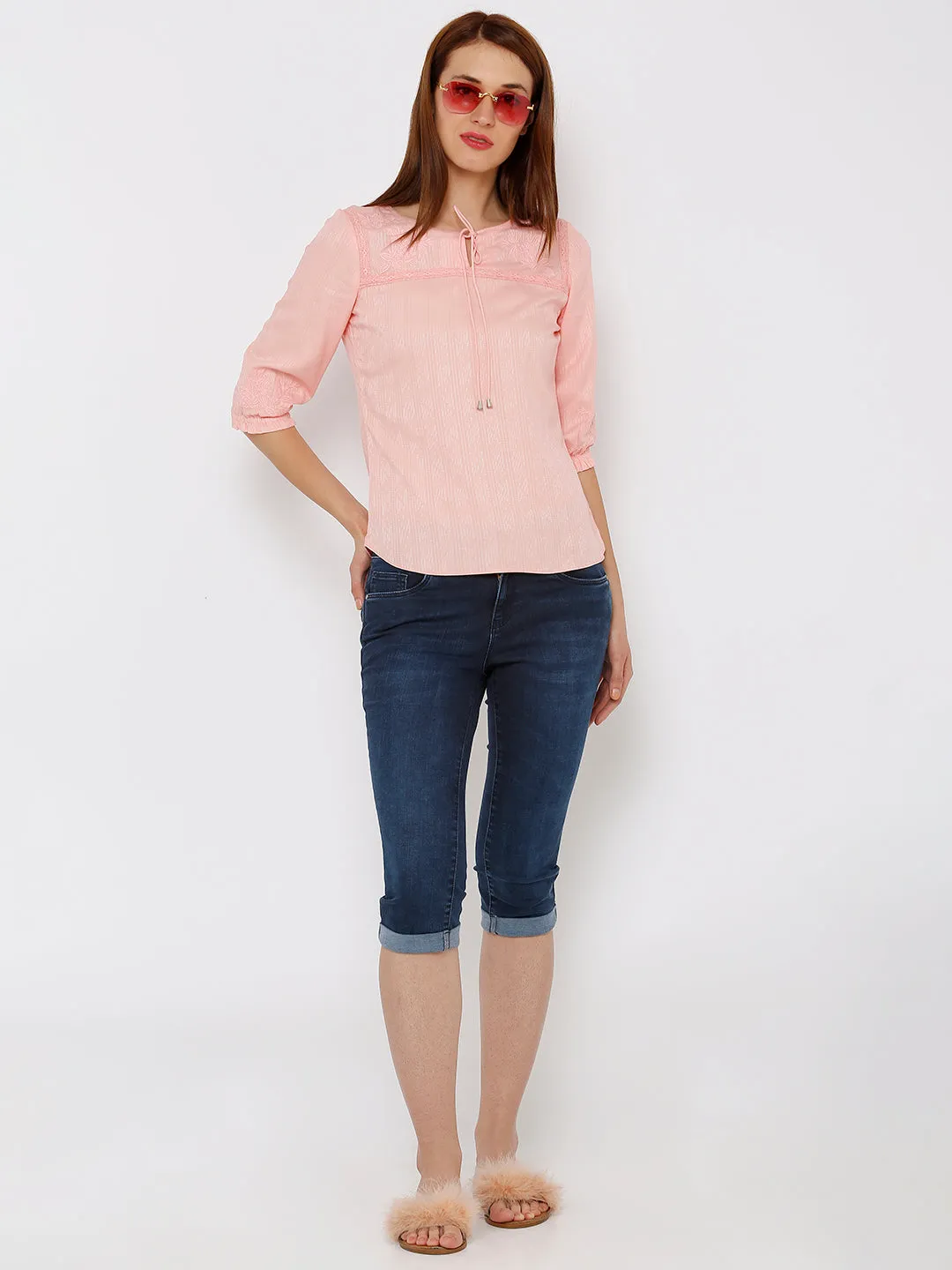 Women Dark Blue Mid-Rise Slim Capri