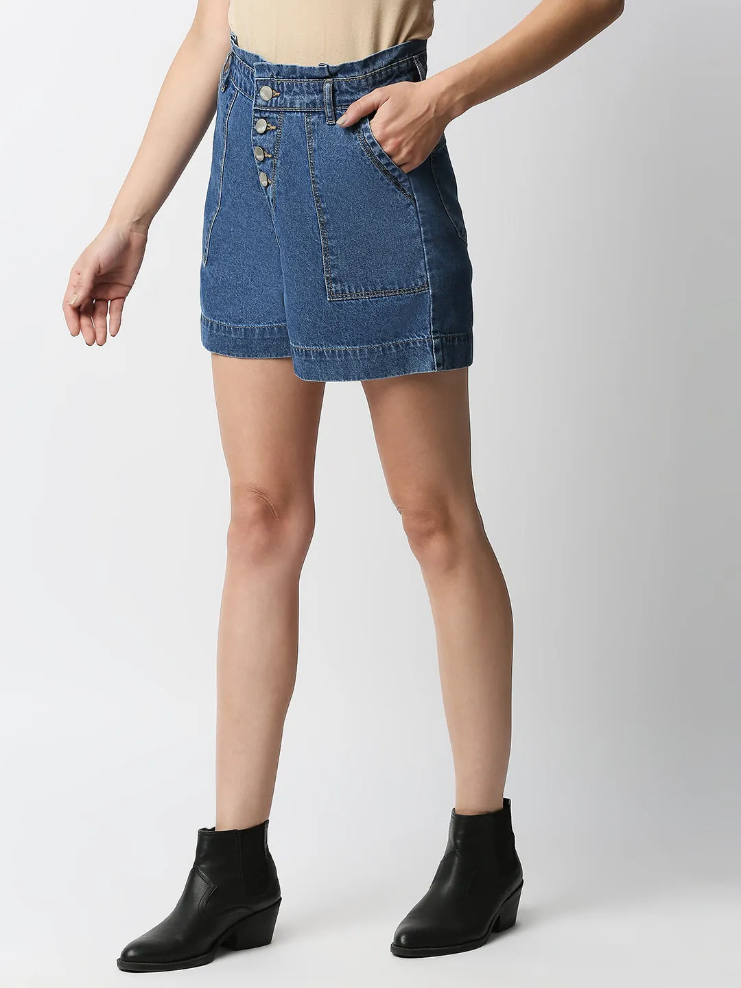 Women High-Rise Slim Shorts